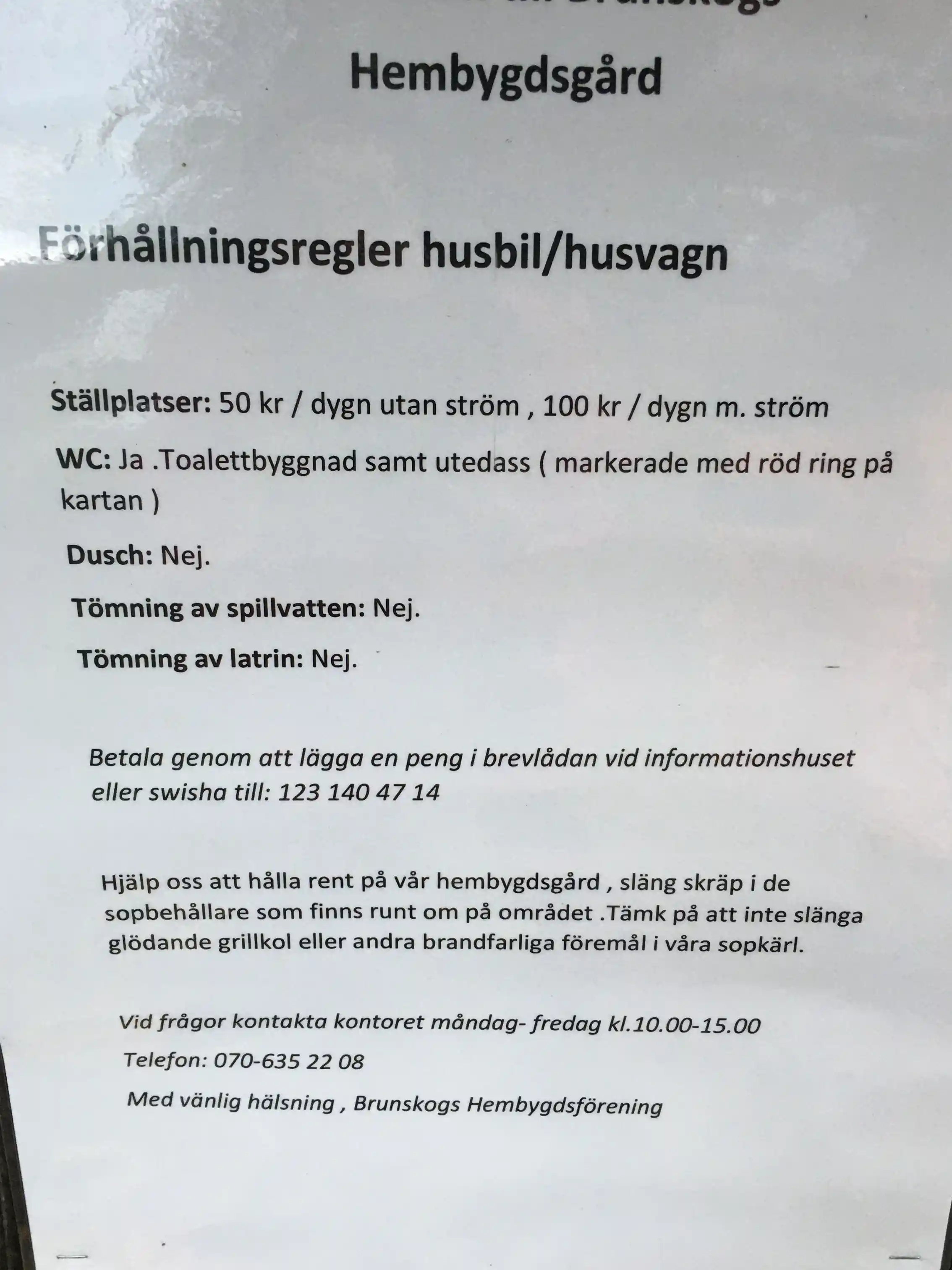 Bo på unikt vandrarhem vid Brunskogs Hembygdsgård i Arvika! Upplev Värmländsk kultur, natur vid Värmeln & massor av aktiviteter. Perfekt för familjer.